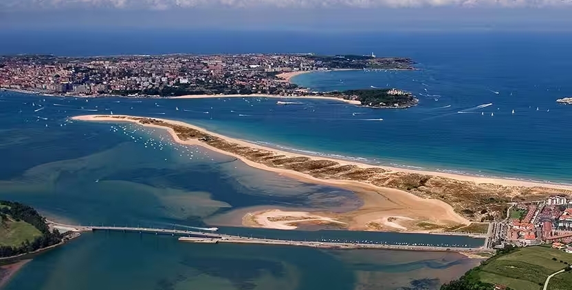 Alquilar barco Bahía de Santander